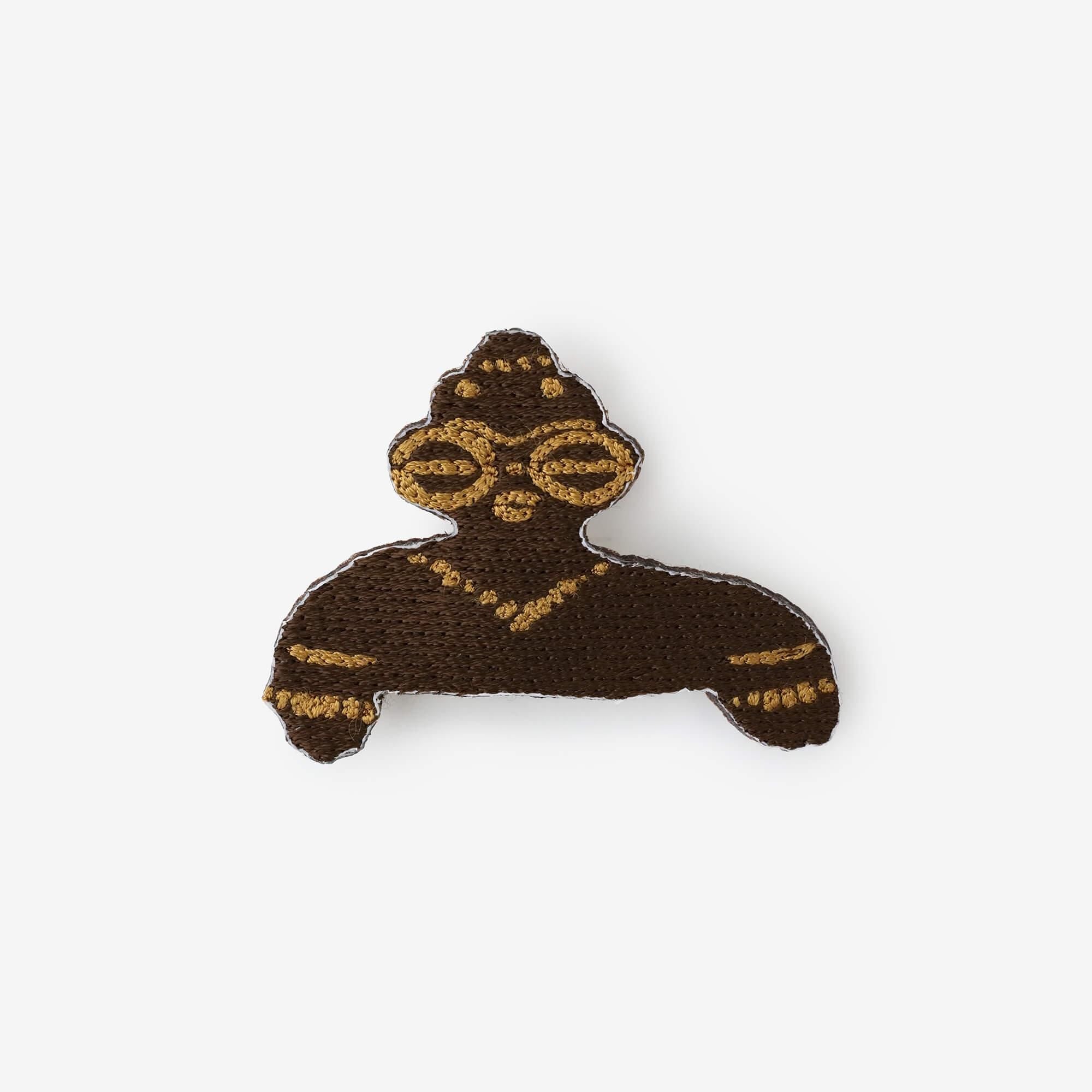 刺繍飾り（ししゅうかざり）／土偶（どぐう） 遮光器（しゃこうき）