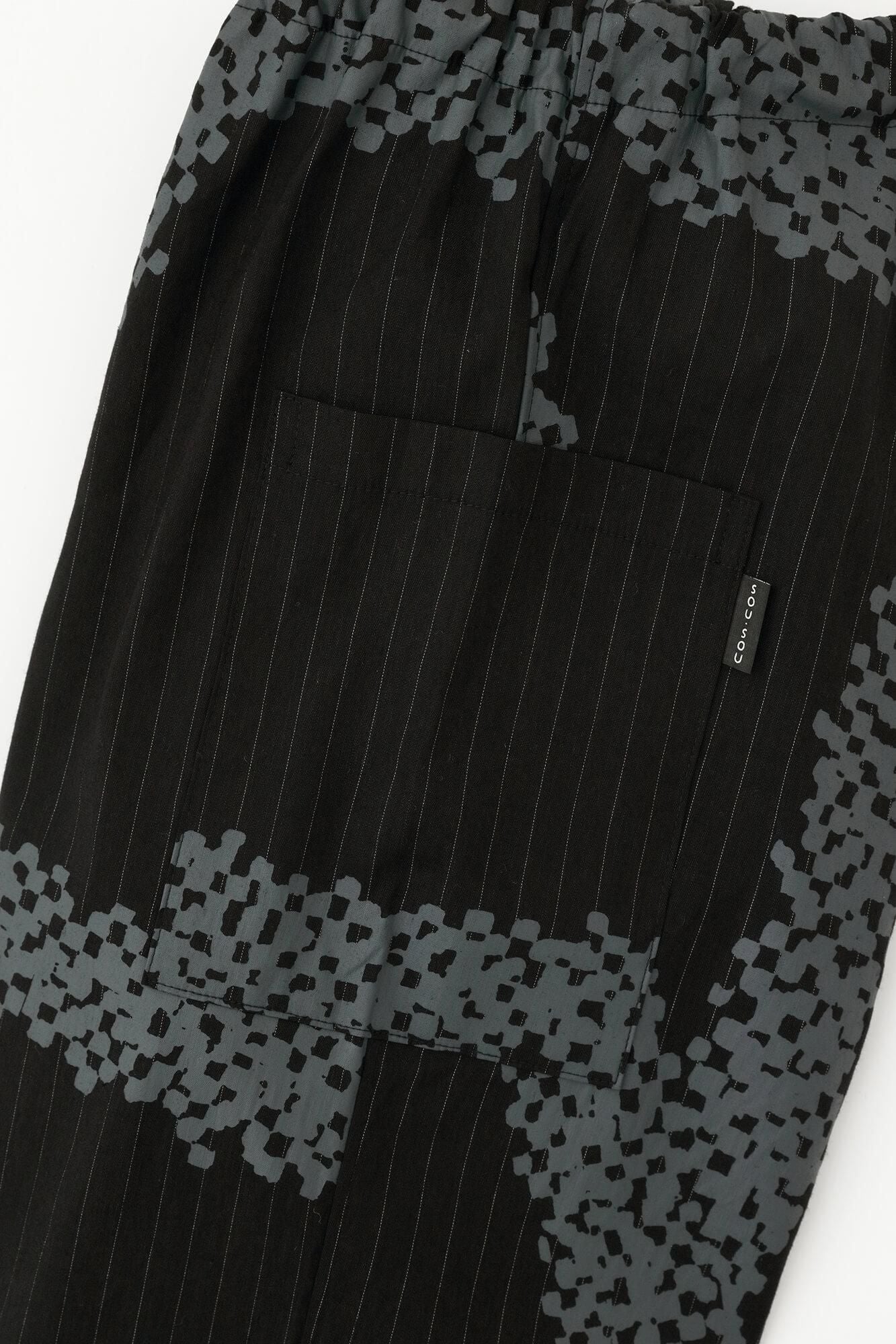 Linen-Rayon Blend Harem Pants / Tied-up Black Striped