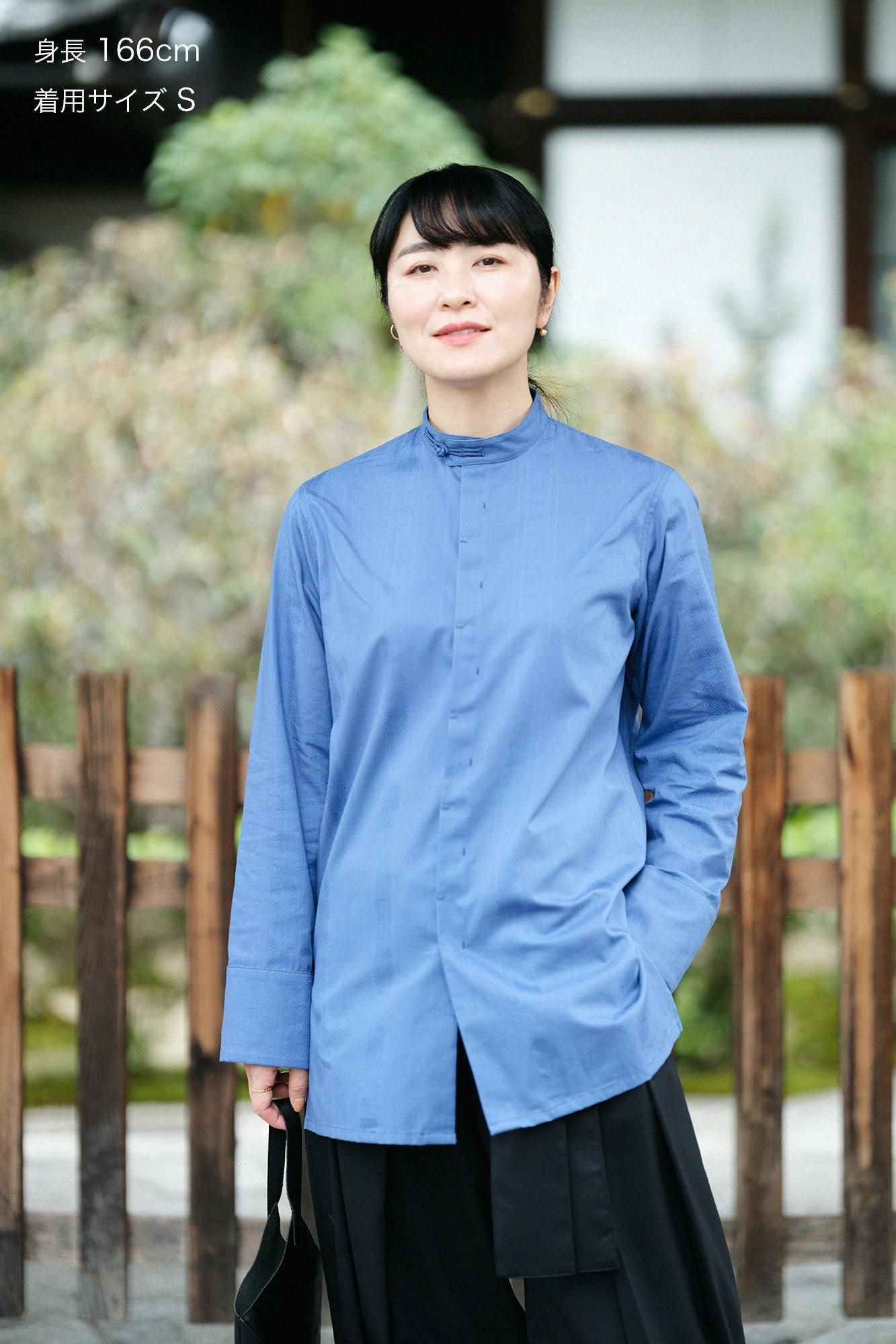 【net限定】舶来間道（はくらいかんとう） 円領長襯衣（えんりょうながしんい）／紺鼠（こんねず）